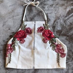 🌻WHITE FLORAL CROP TOP🌼